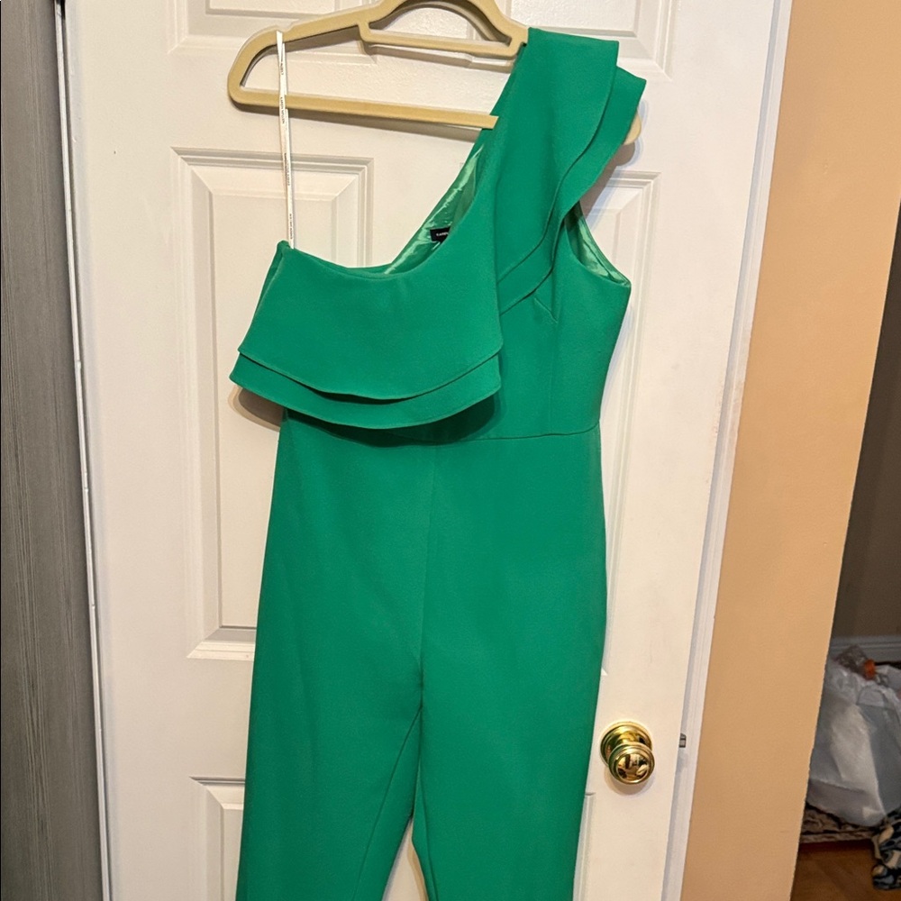 Green One-Shoulder Jumpsuit